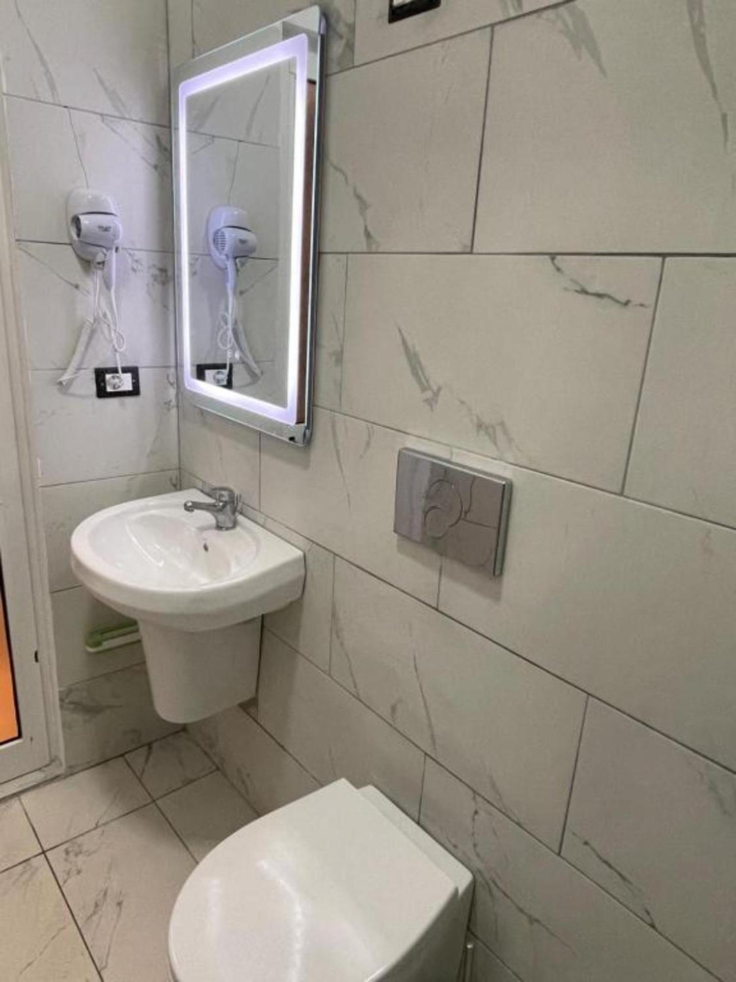 Tirent Apartment- * Tirana